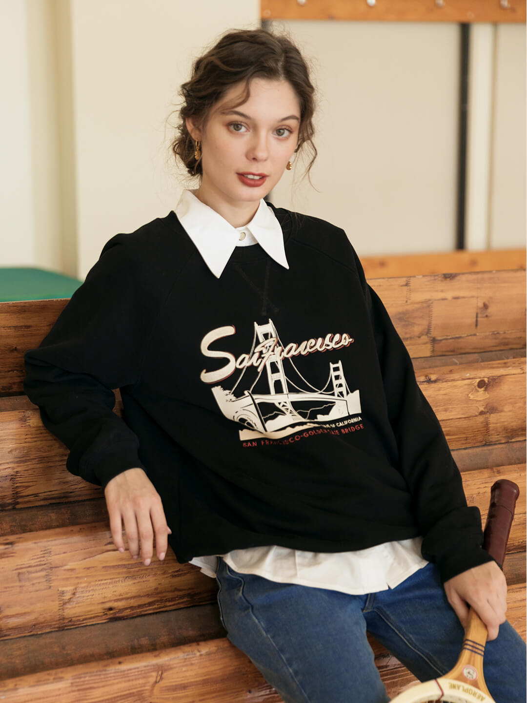 Lola Graphic Embroidery Crewneck Black Fleece Sweatshirt/Simple Retro/55152