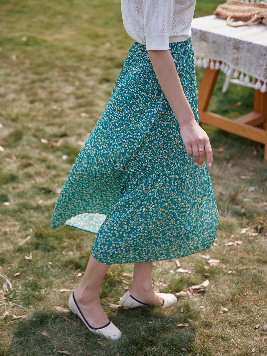 【FINAL SALE】Juli Floral Pleated Maxi Skirt