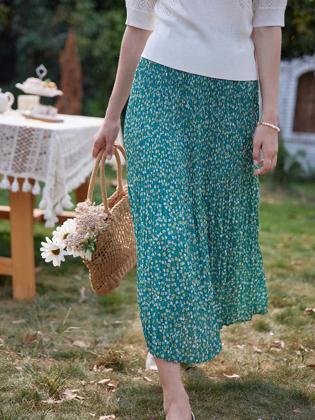 【FINAL SALE】Juli Floral Pleated Maxi Skirt