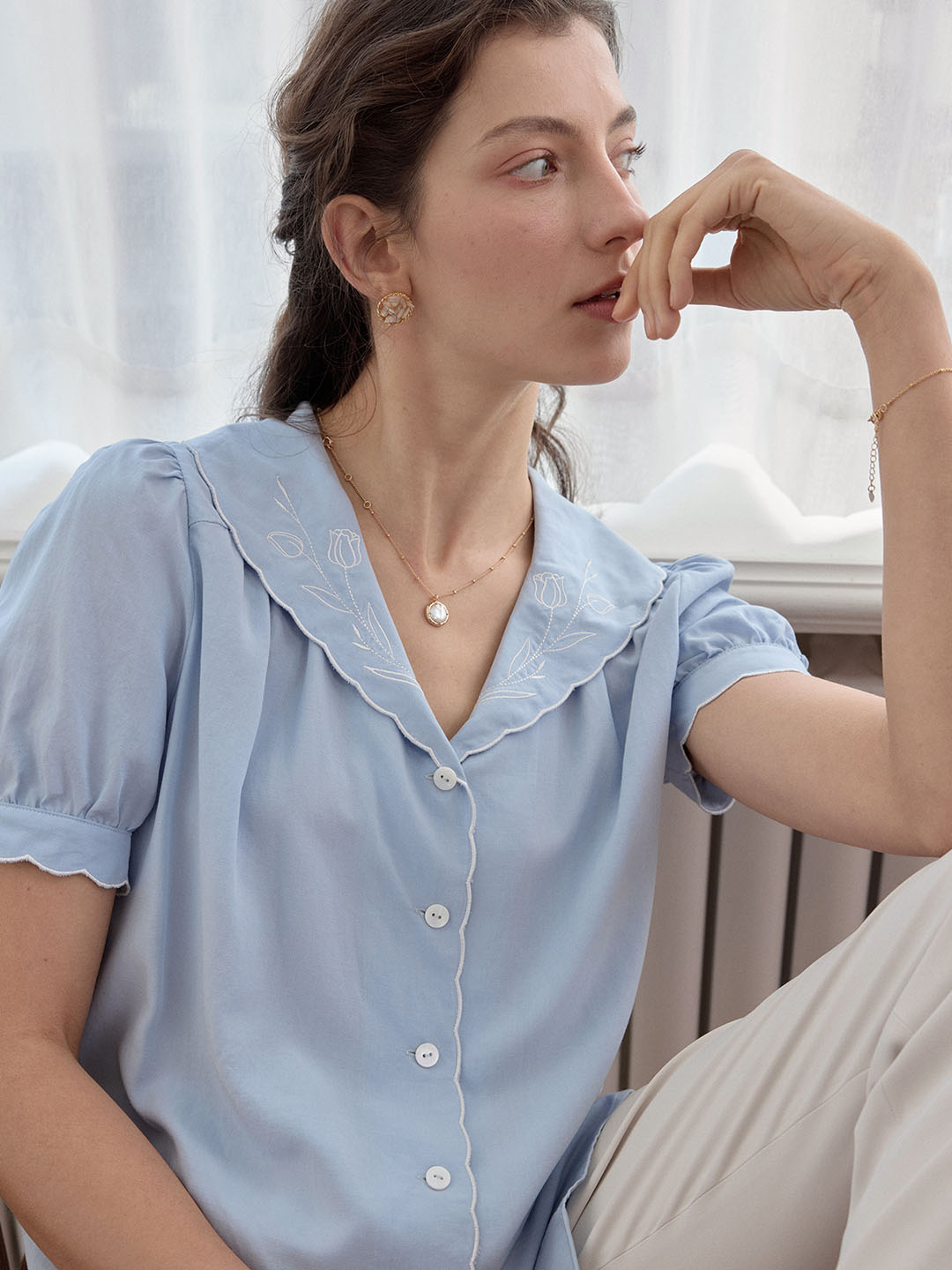 Xiomara Tulip Embroidery Puff Sleeve Button Front Shirt