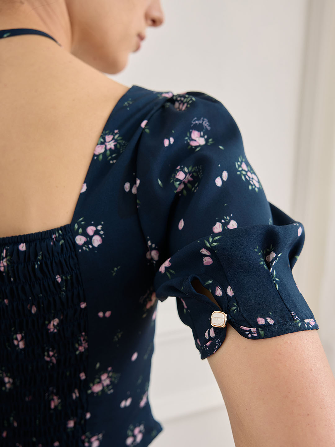Sasha Ditsy Floral Print Ruched Bust Tie Back Crop Blouse