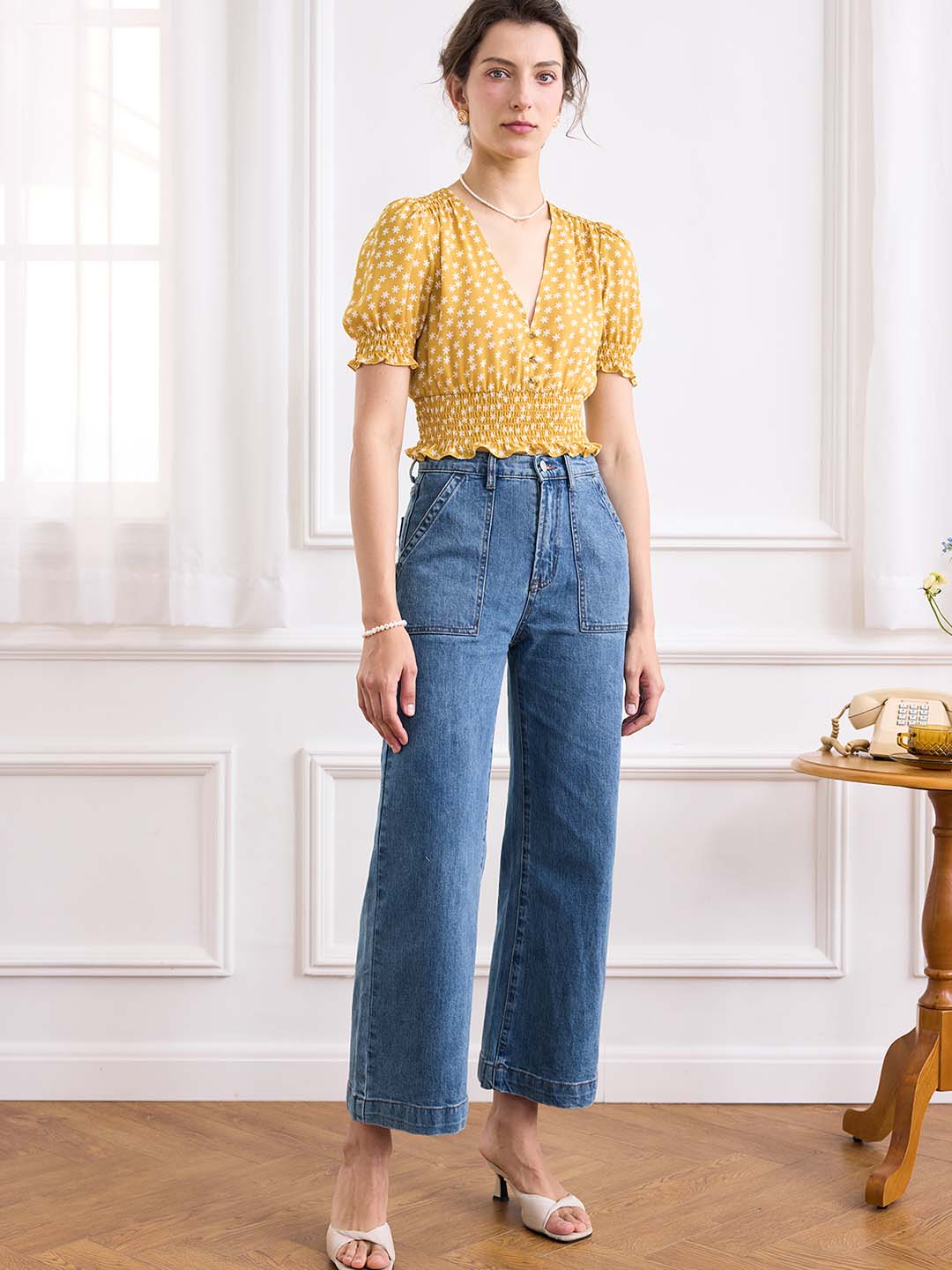 【Final Sale 】Reina V Neck Puff Sleeve Floral Top
