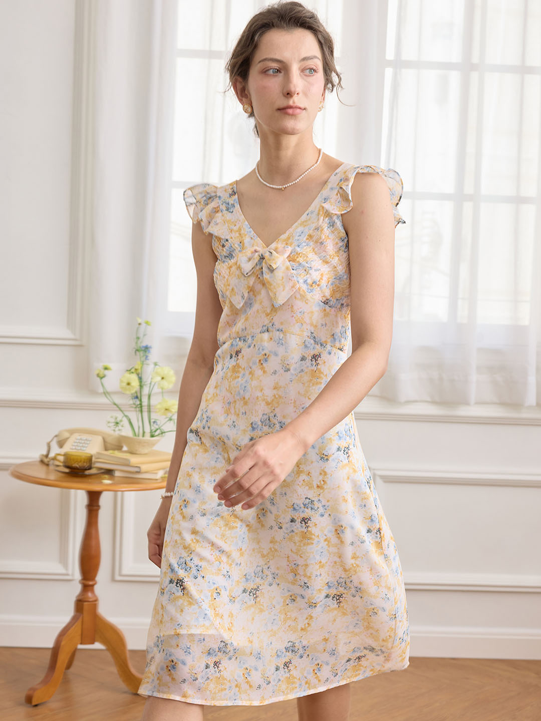 【Final Sale】Ellis Floral Print Ruffle Trim Dress