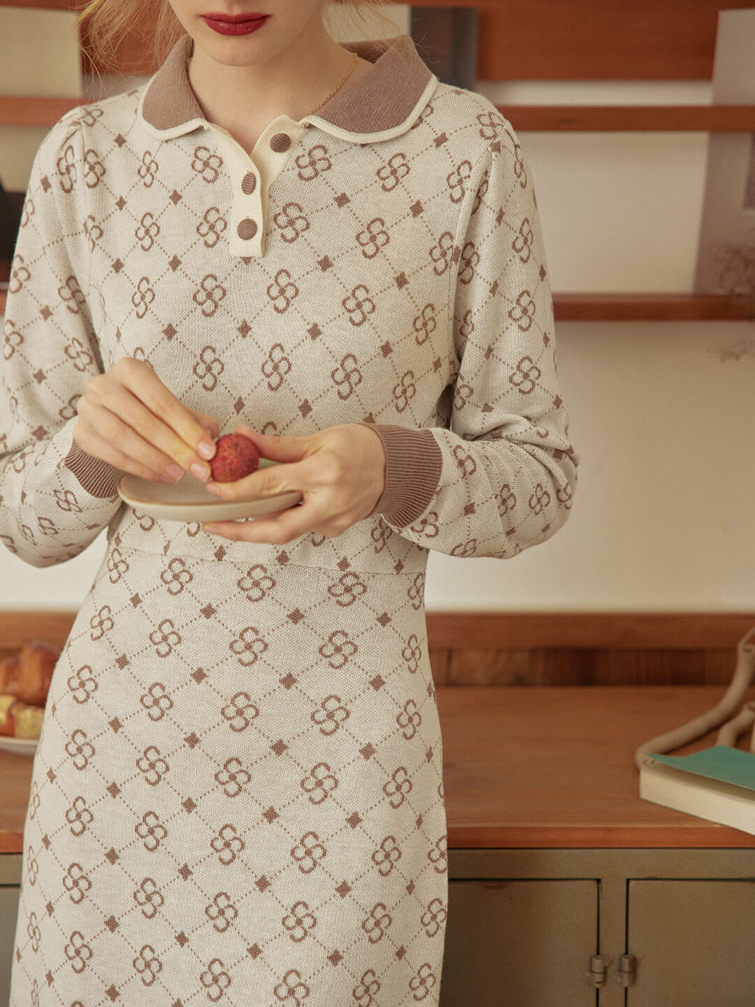 Emily Patterned Brown Polo Knitted Dress/simpleretro