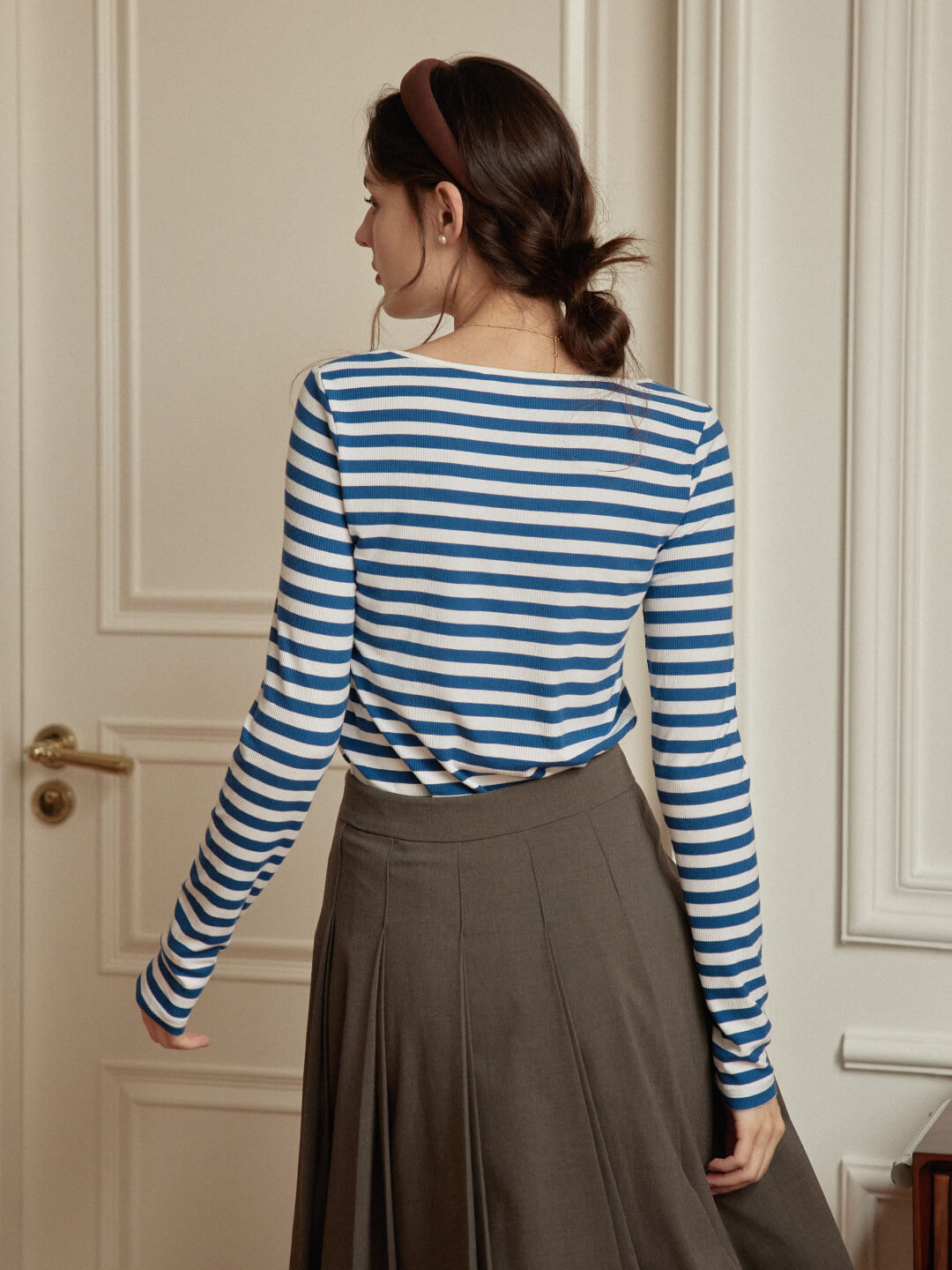 Mavis Striped U-neck Blue Knitted Top/SIMPLERETRO