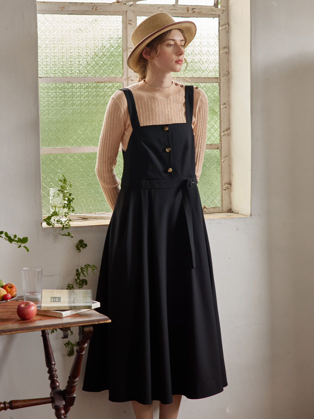 Trista Pleated Black Strap Dress/SIMPLERETRO