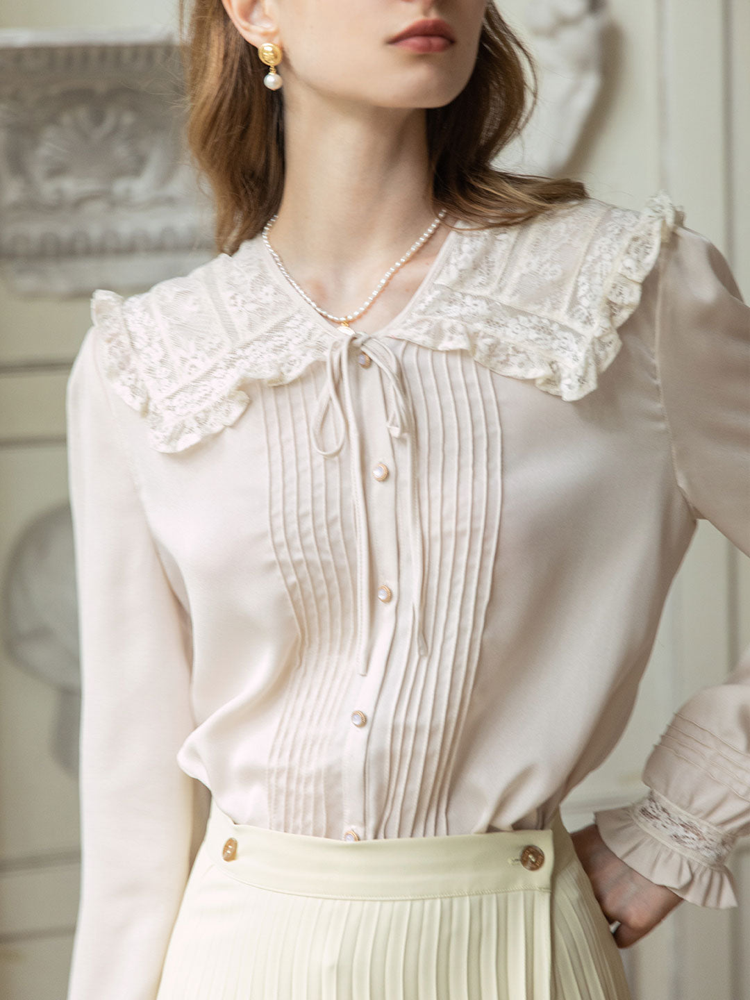 Kiara Satin Lace Doll Collar Blouse/Simple Retro/11247