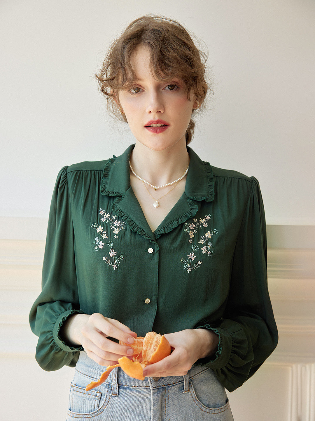 【Final Sale】Convallaria Floral Embroidered Light Yellow Puff Top