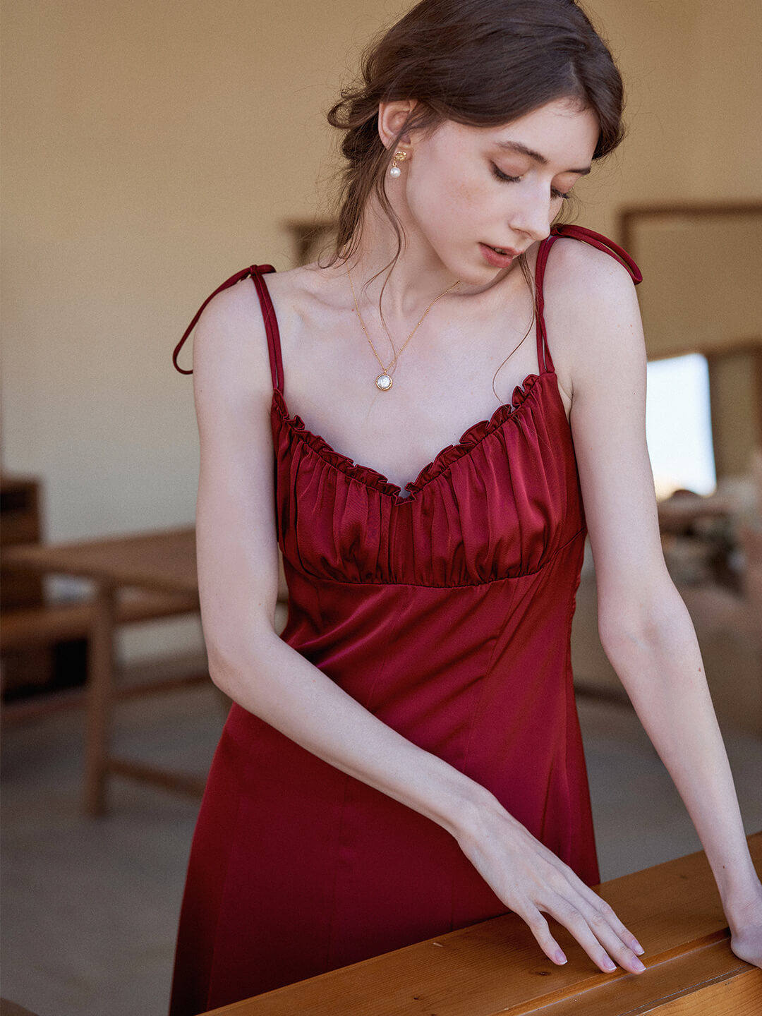 Jennifer Ruffled V-neck Red Slip Dress/Simple Retro/11335