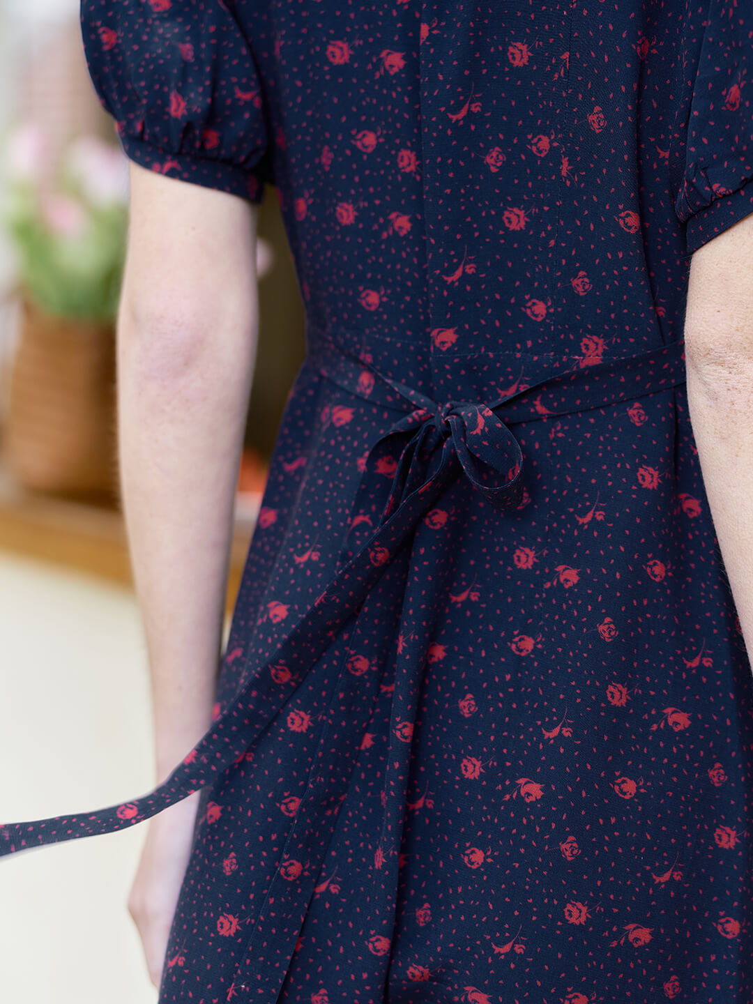 【Final Sale】Madeleine Vintage V Neck Puff Sleeve Dress