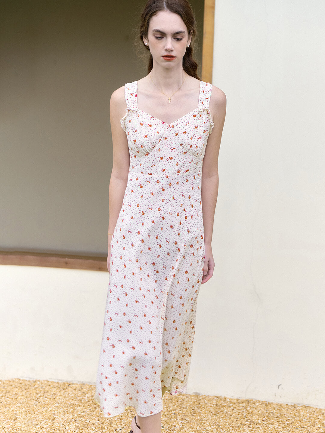 Adriana Waist-skimming French Tank Dress. Simple Retro Womenswear Daily-Vintage Inspired Fashion, Apricot / L
