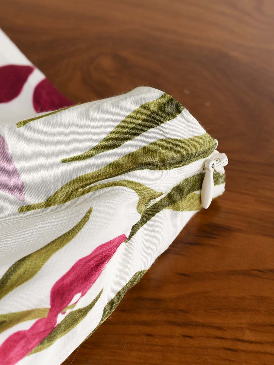 Yara Romantic Tulip Print Skirt