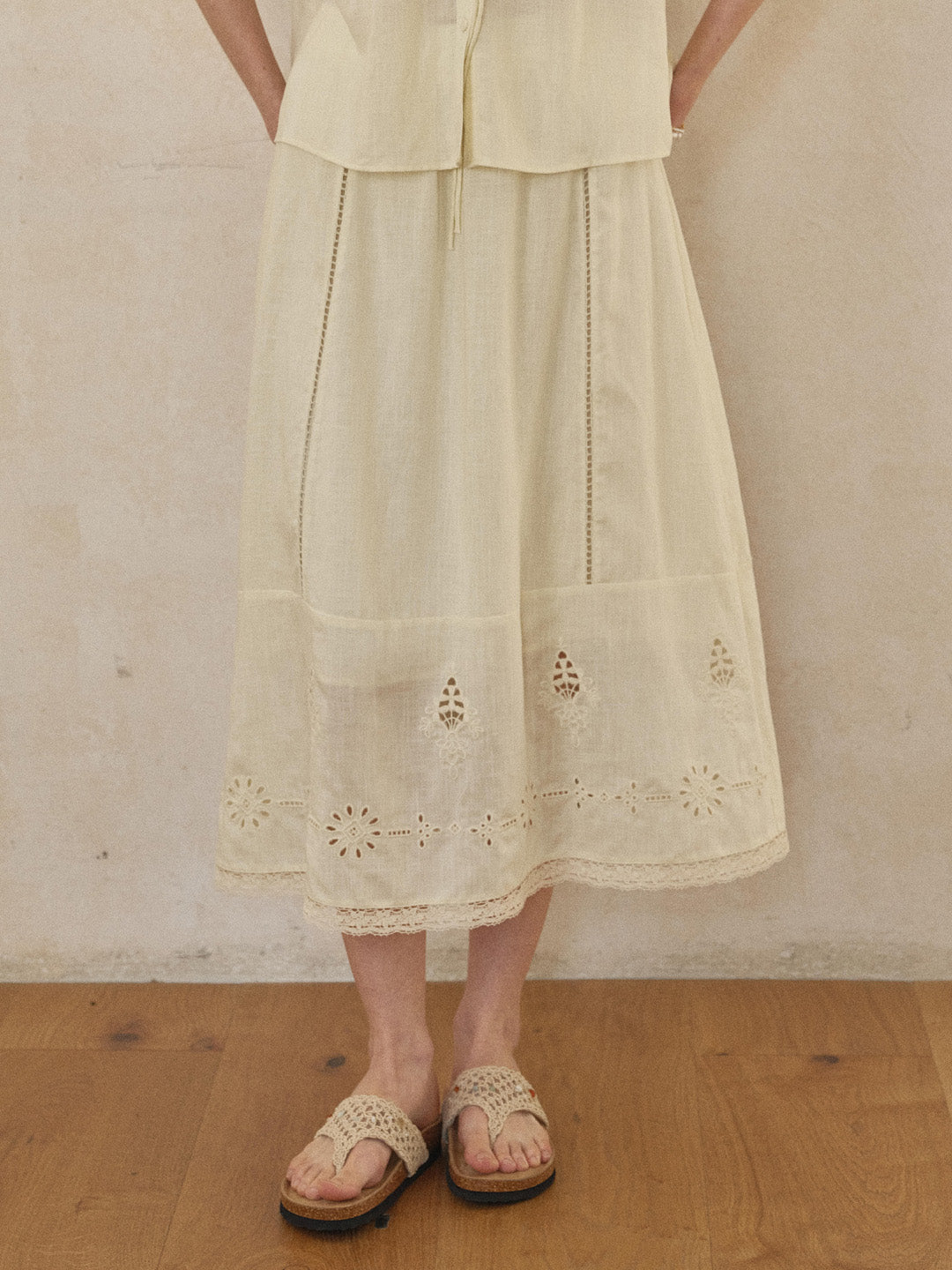 Maren Embroidered Linen Skirt