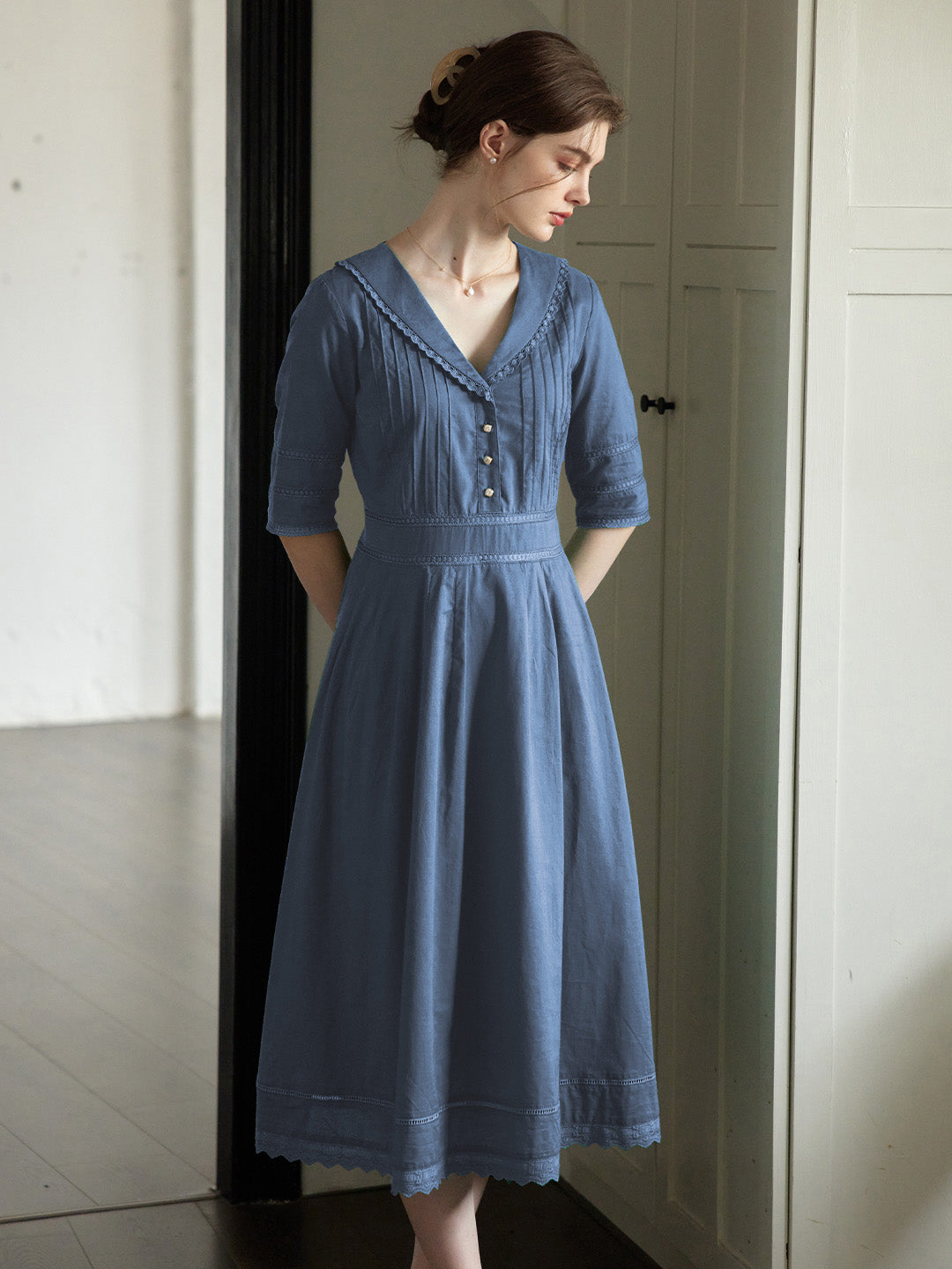 simple retro fiona dress Fiona Cotton Midi Dress. Simple Retro Womenswear Daily-Vintage Inspired Fashion, White / L