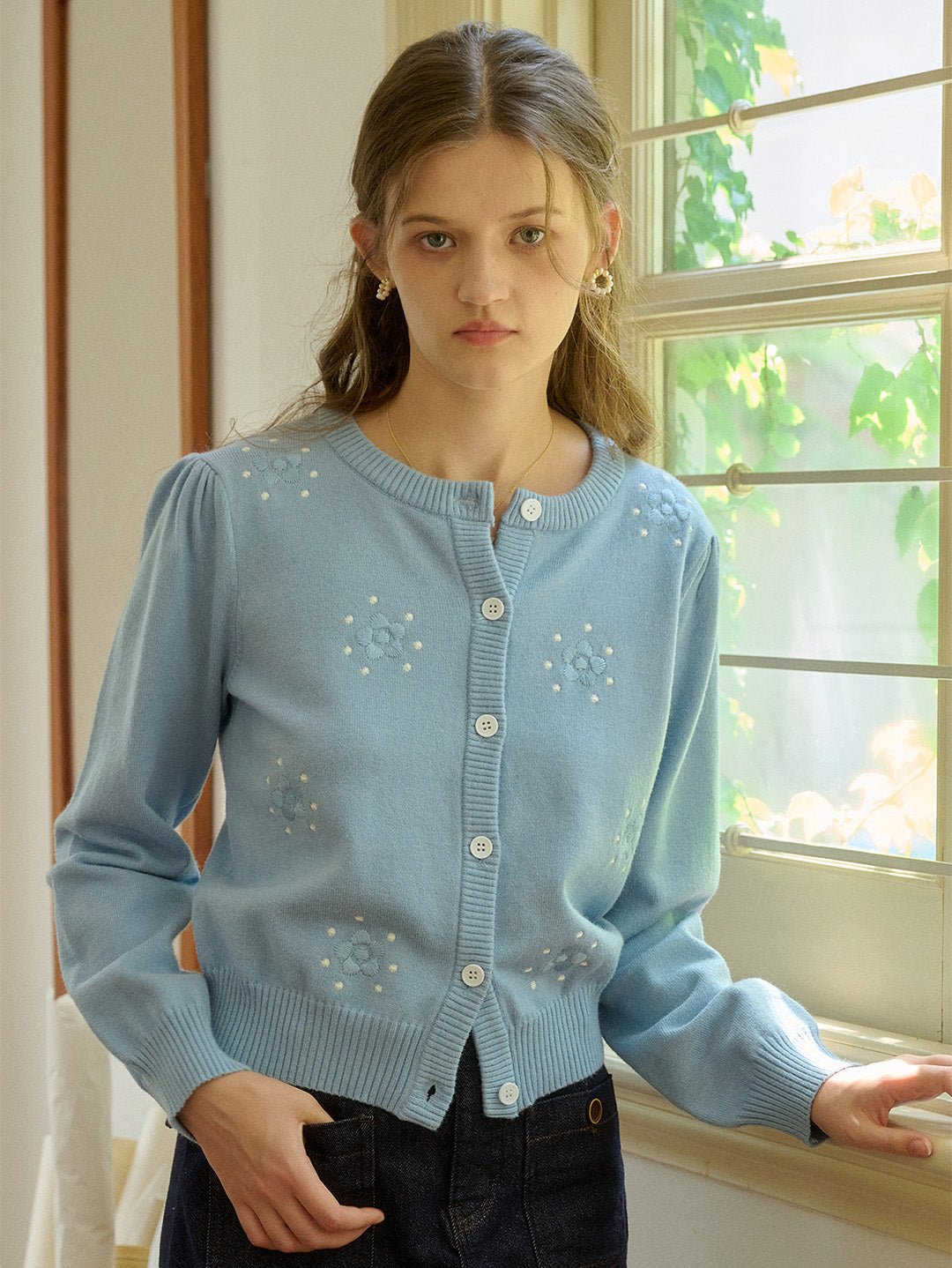 【Final Sale】Nina Round Neck Floral Knit Sweater