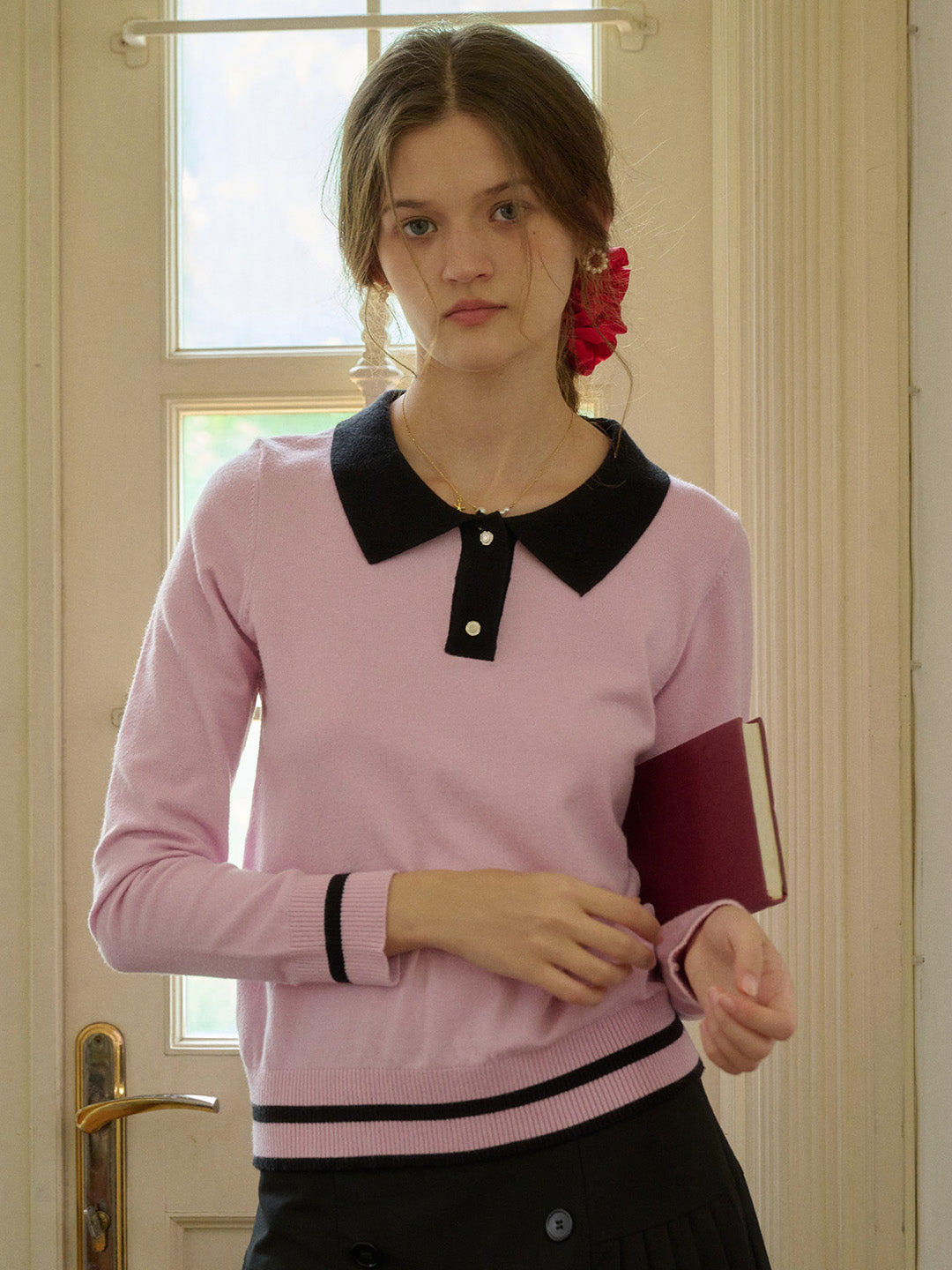 【Final Sale】Dolly Round Neck Contrasting Sweater