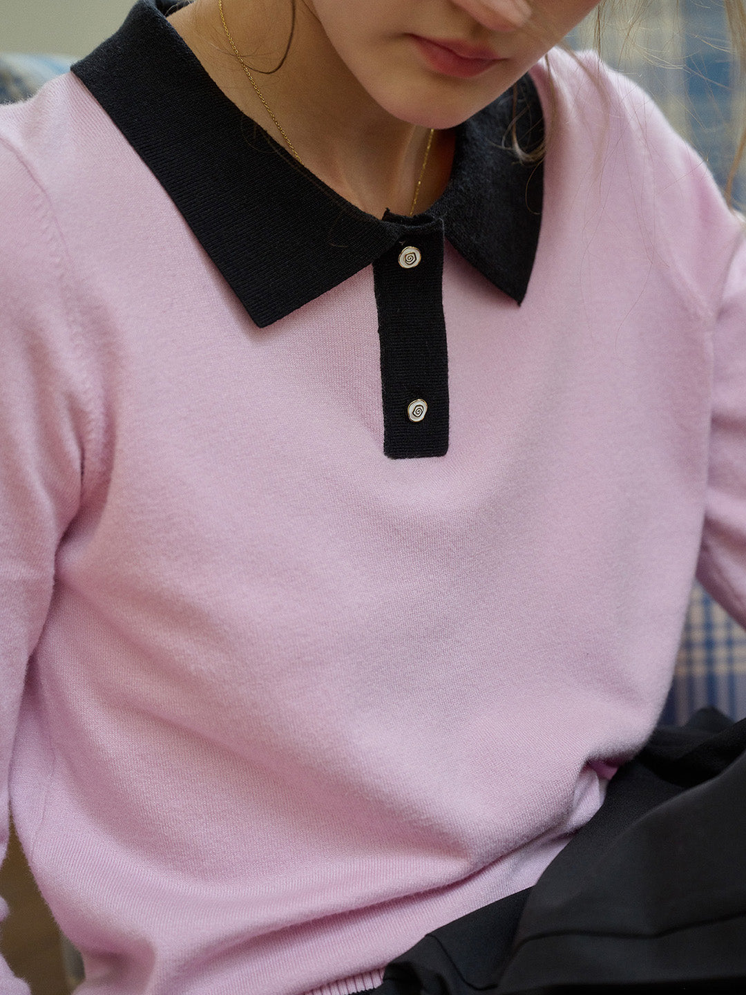 【Final Sale】Dolly Round Neck Contrasting Sweater