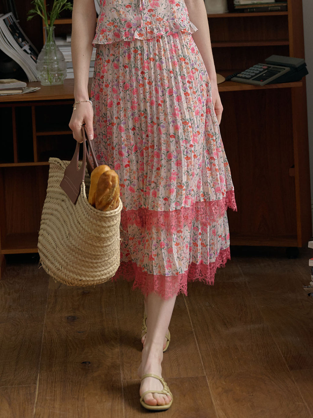 Lilliana Floral Printed Lace Pleated Skirt