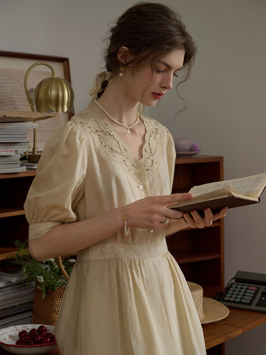 【Final Sale】Heidi Hollow Embroidered V-neck Lace Puff Sleeve Dress