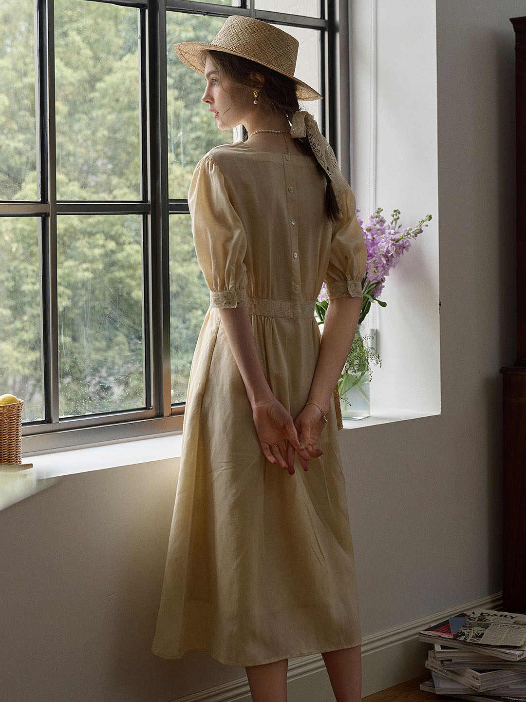 【Final Sale】Heidi Hollow Embroidered V-neck Lace Puff Sleeve Dress