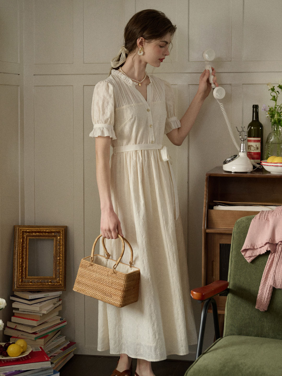 【Final Sale】Aitana Rose Embroidered V-neck Puff Sleeve Lace Cotton Dress