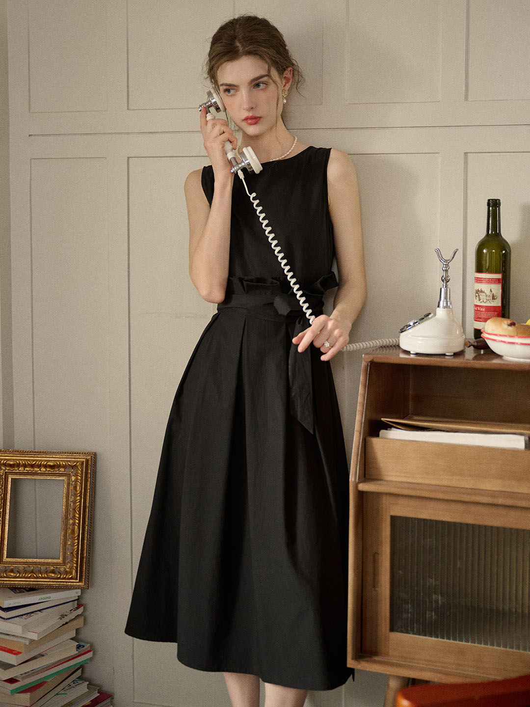 【Final Sale】Mila Bateau Neck Sleeveless Cotton Dress - Black