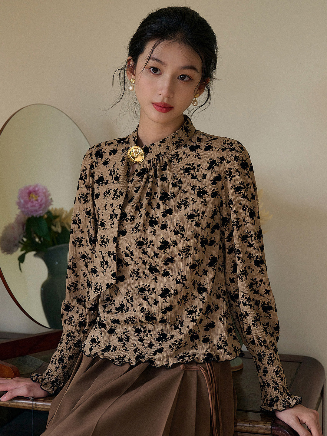Final Sale】Josie Stand Collar Floral Blouse