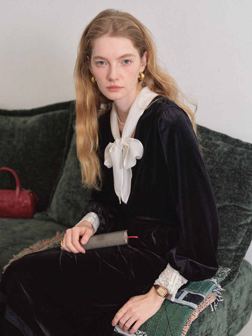 Sonia Lace Two-Way Tie-Collar Velvet Blouse