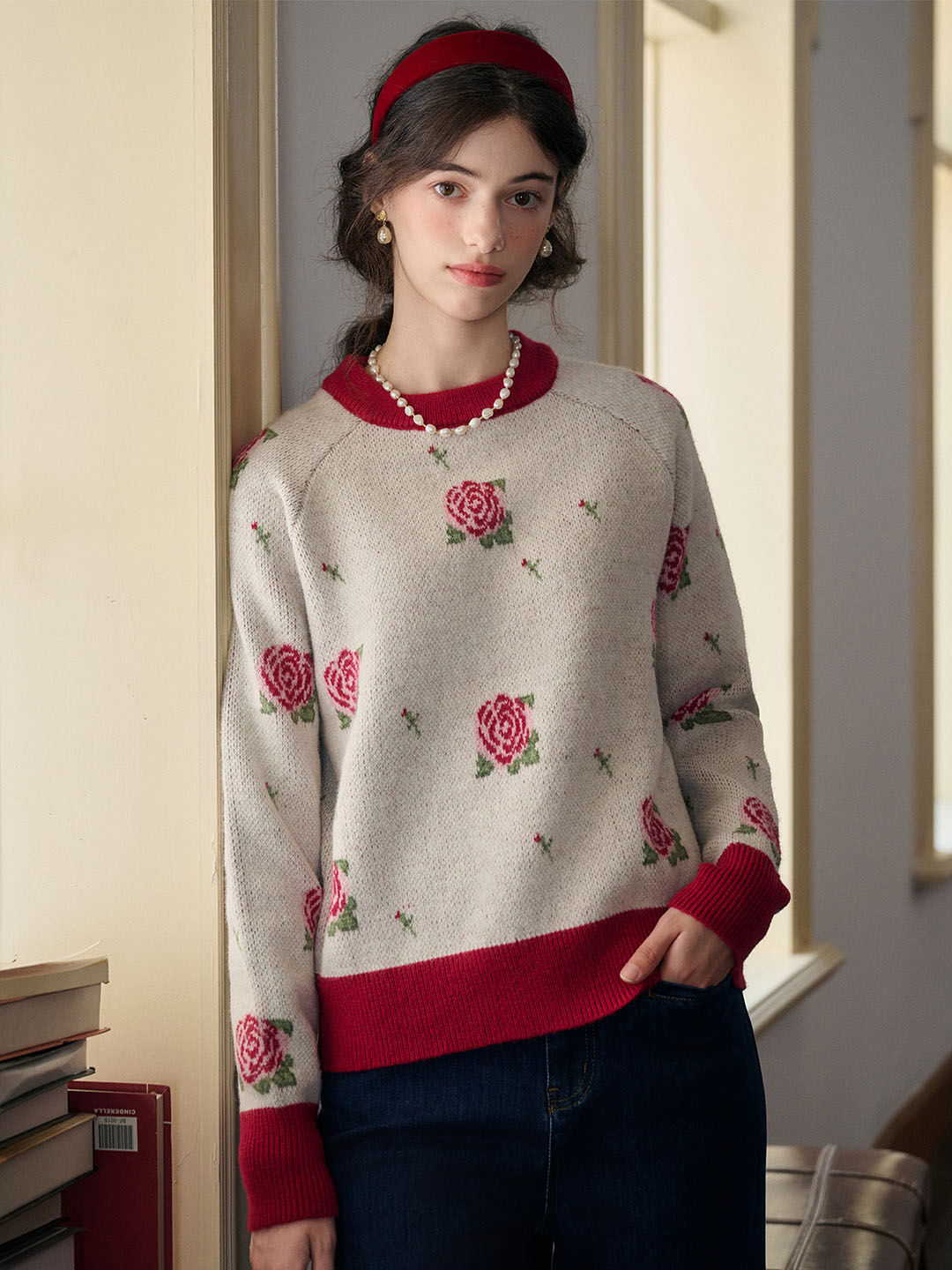 Emersyn Contrast Color Crew Neck Rose Sweater