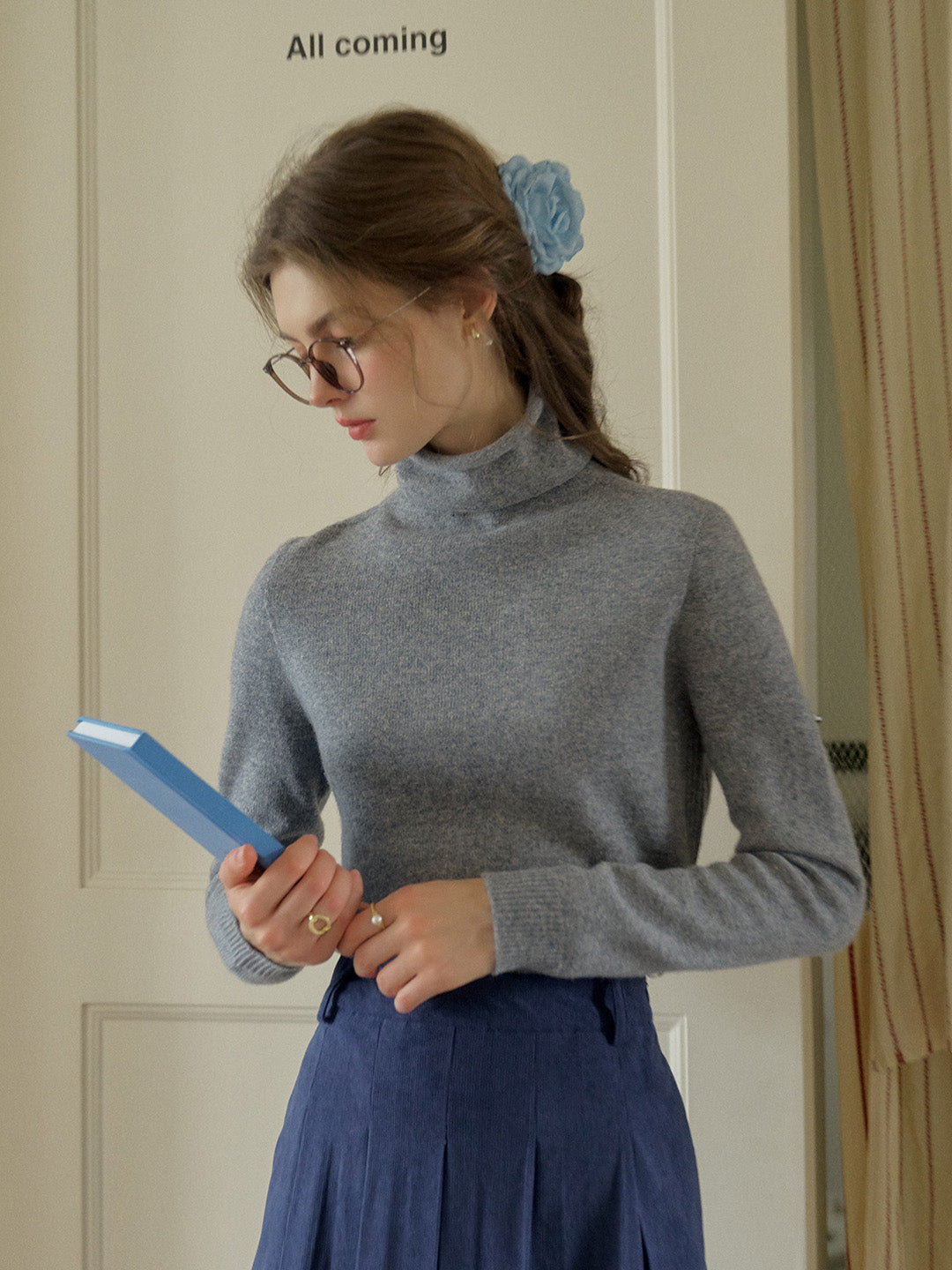 Solana Basic Versatile Turtleneck 100% Wool Sweater - Gray