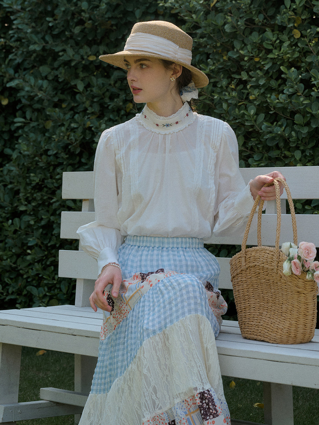 【Final Sale】Aylin Mock Neck Embroidered White Shirt