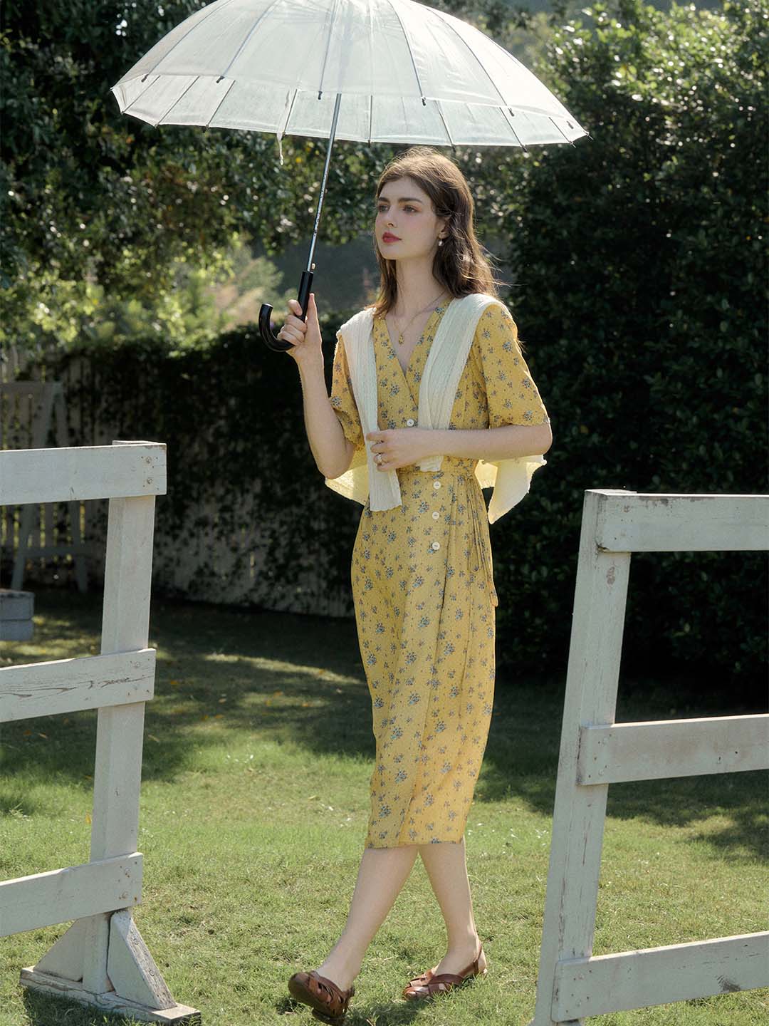 Samara Rose Polka Dot Floral V-neck Tea Dress