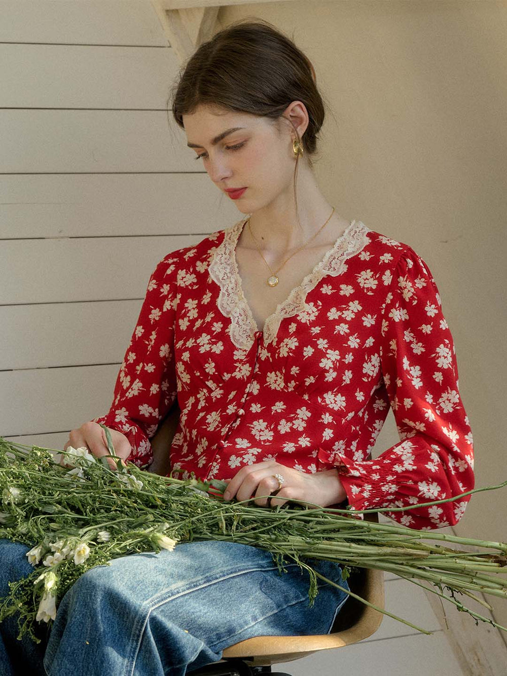Lace Patchwork V Neck Puff Sleeve Blouse