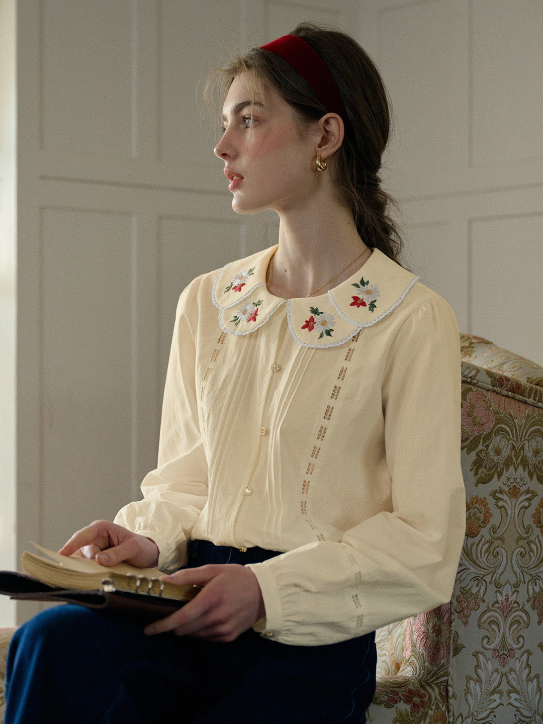 【Final Sale】Gracelyn Peter Pan Collar Embroidery Blouse - Apricot