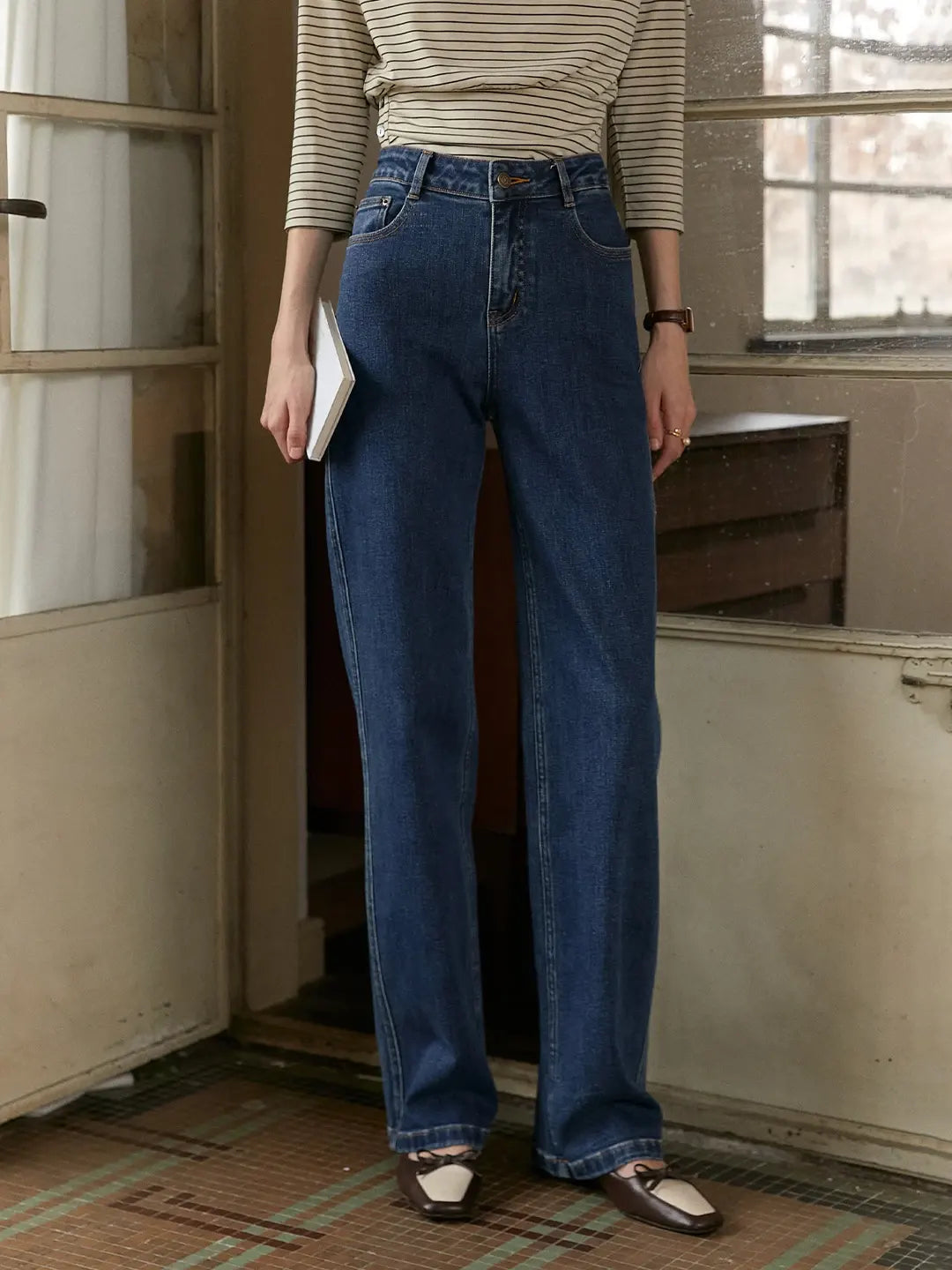 Cadence Versatile Straight Jeans