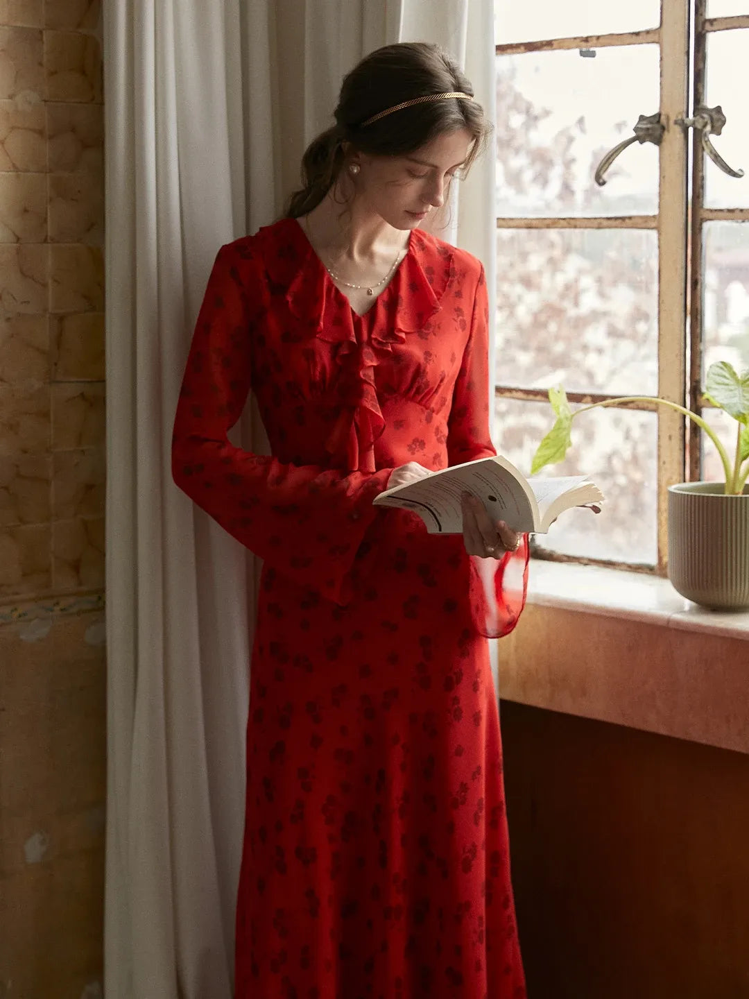 Whitney V-Neck Floral Dress