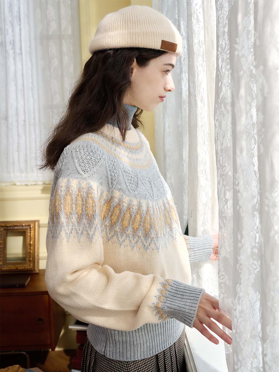 Jade Chevron Pattern Raglan Sleeve Sweater