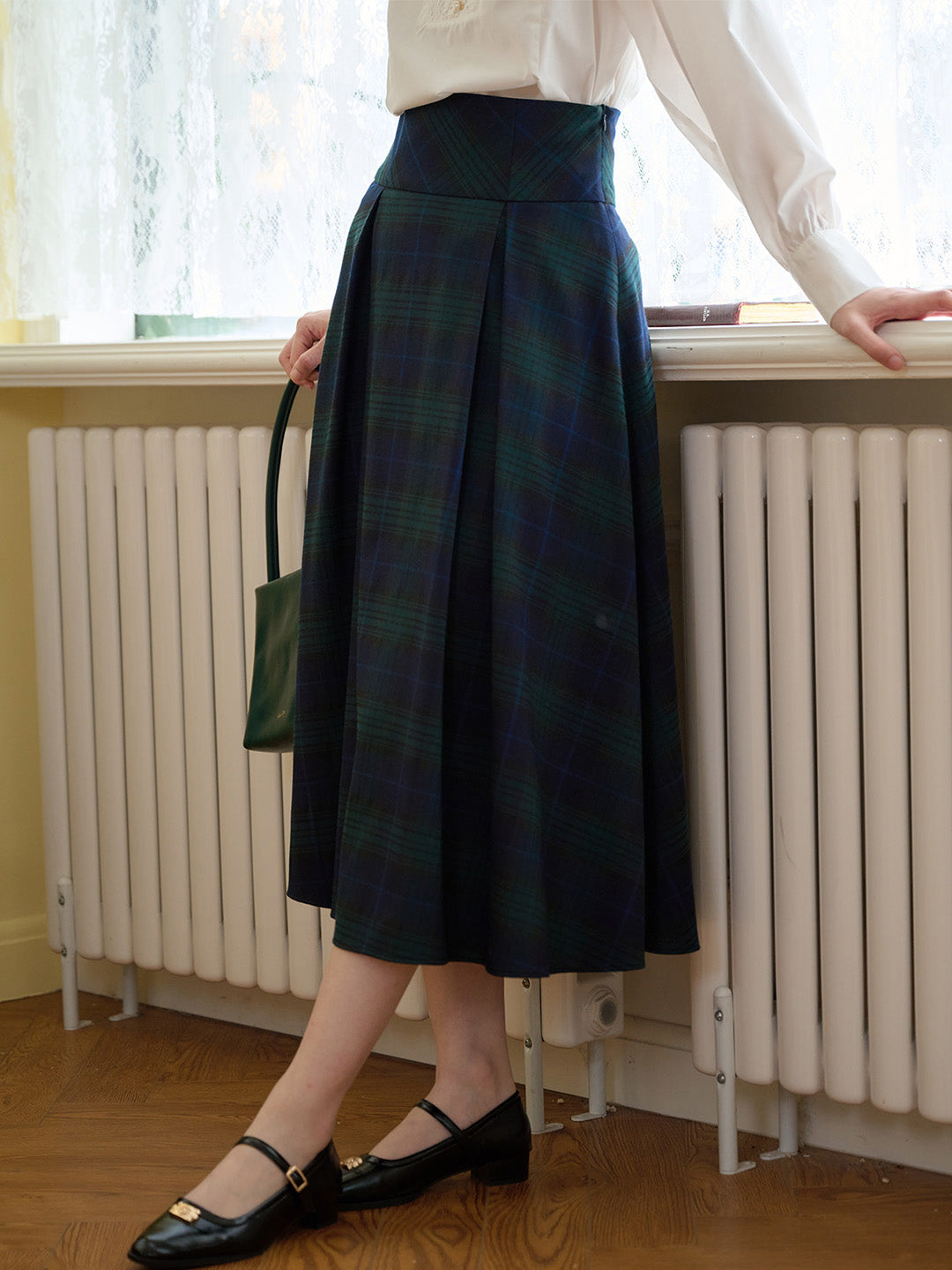 【Final Sale】Vivian Plaid Print Fold Pleated Detail Skirt