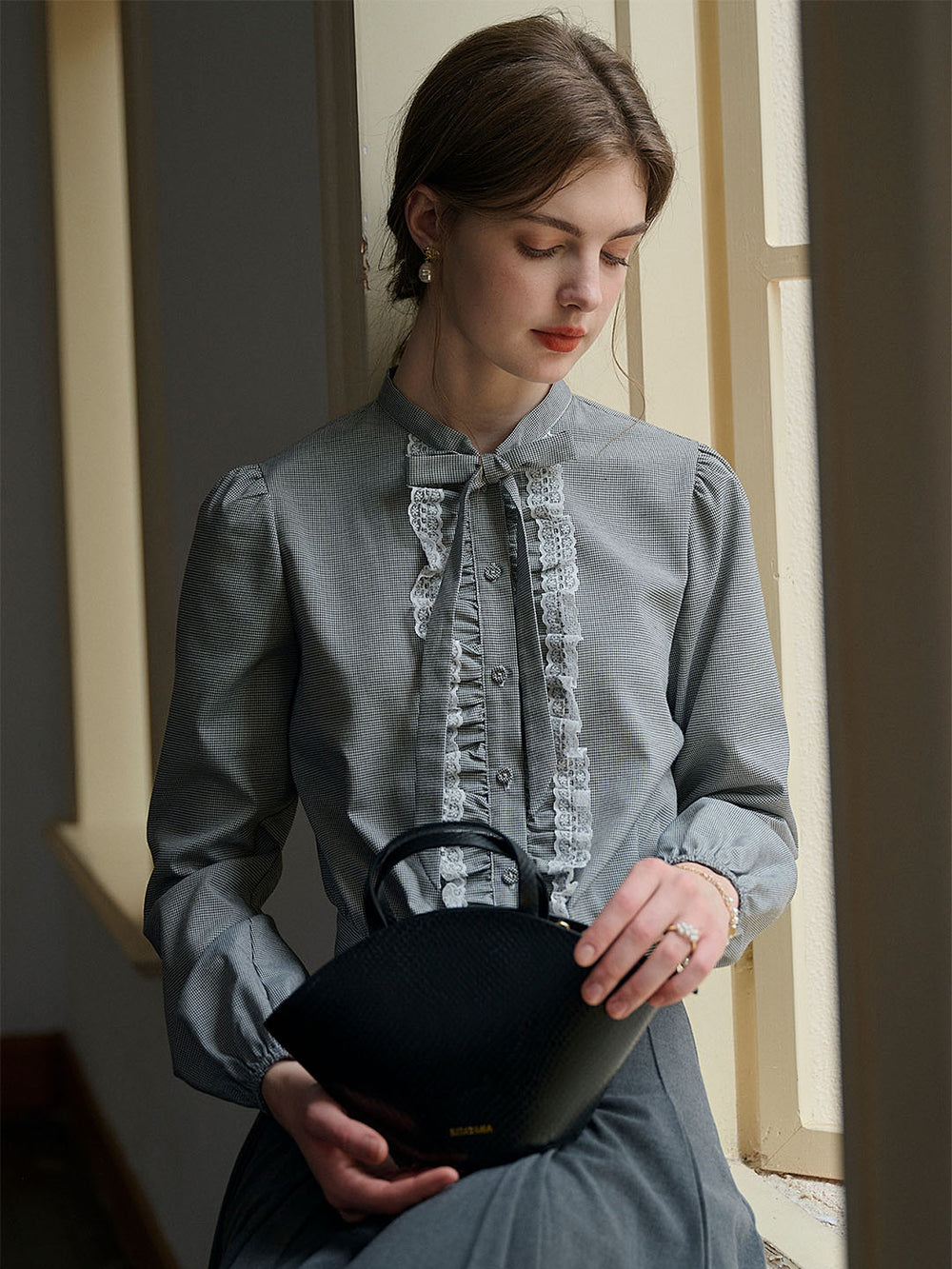 Grey Houndstooth Professsional Bow-sleeved Blouse - M main image 0