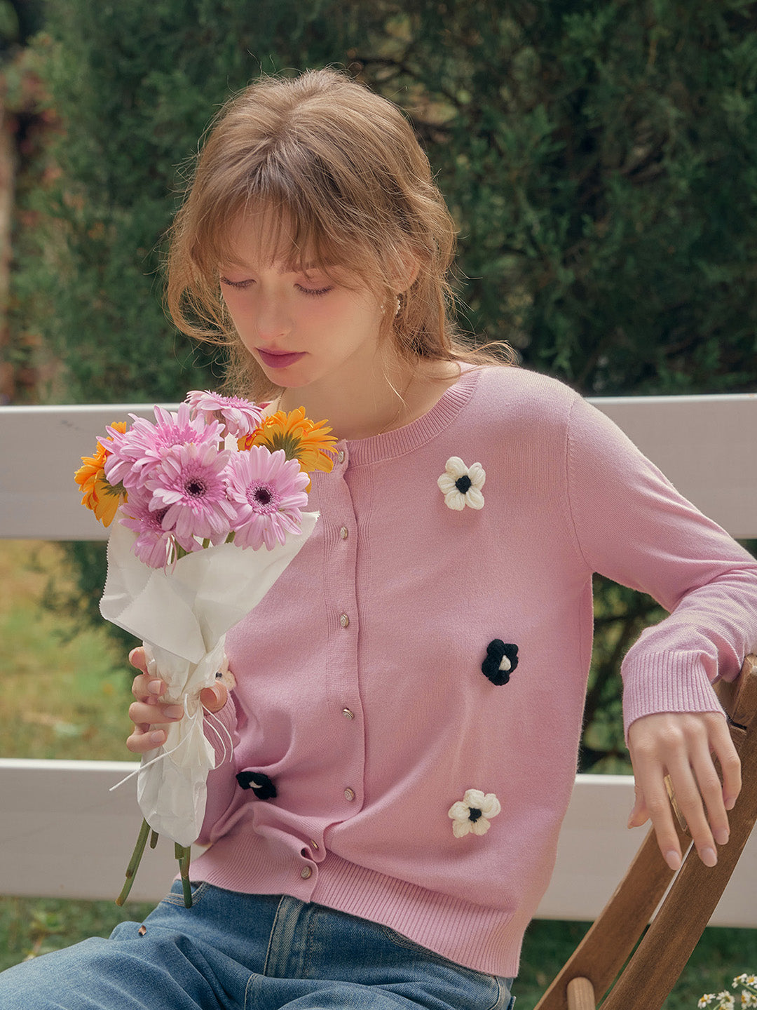 【Final Sale】Amabel Round Neck Flower Cardigan