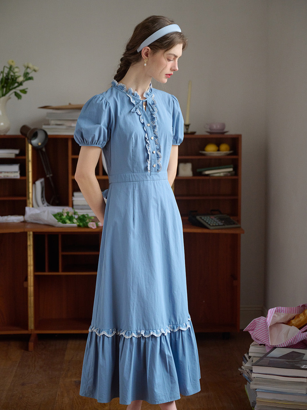 【Final Sale】Amelie Lace Collar Trimmed Lace-up Puff Sleeves 100% Cotton Dress