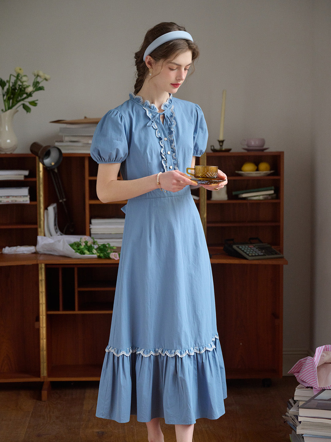 【Final Sale】Amelie Lace Collar Trimmed Lace-up Puff Sleeves 100% Cotton Dress