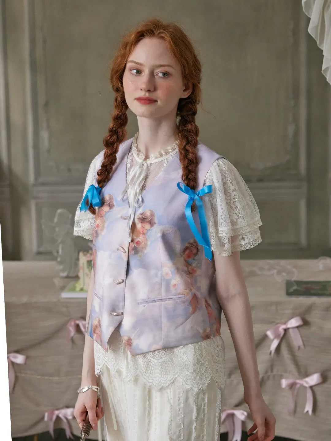 【Final Sale】Cupid V-Neck Printed Vest