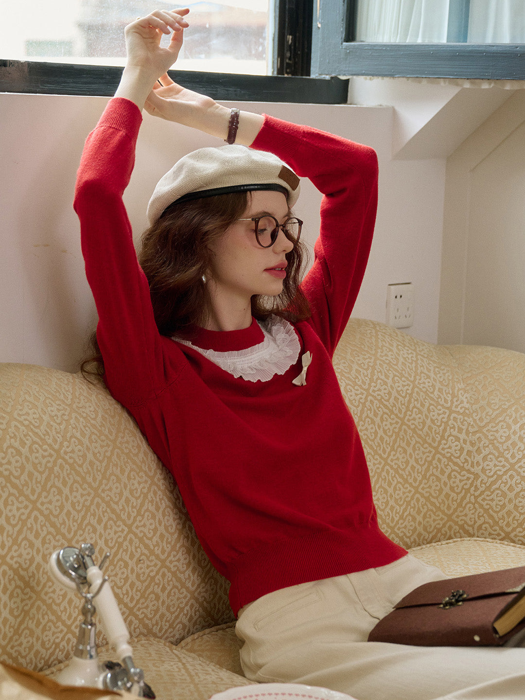【Final Sale】Veronica Round Neck Contrasting Bow Sweater