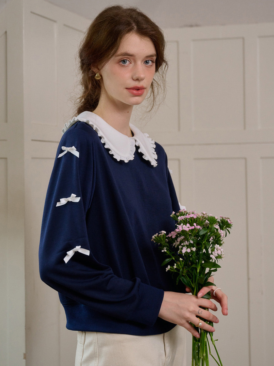 【Final Sale】Karen Peter Pan Collar  Sweatershirt