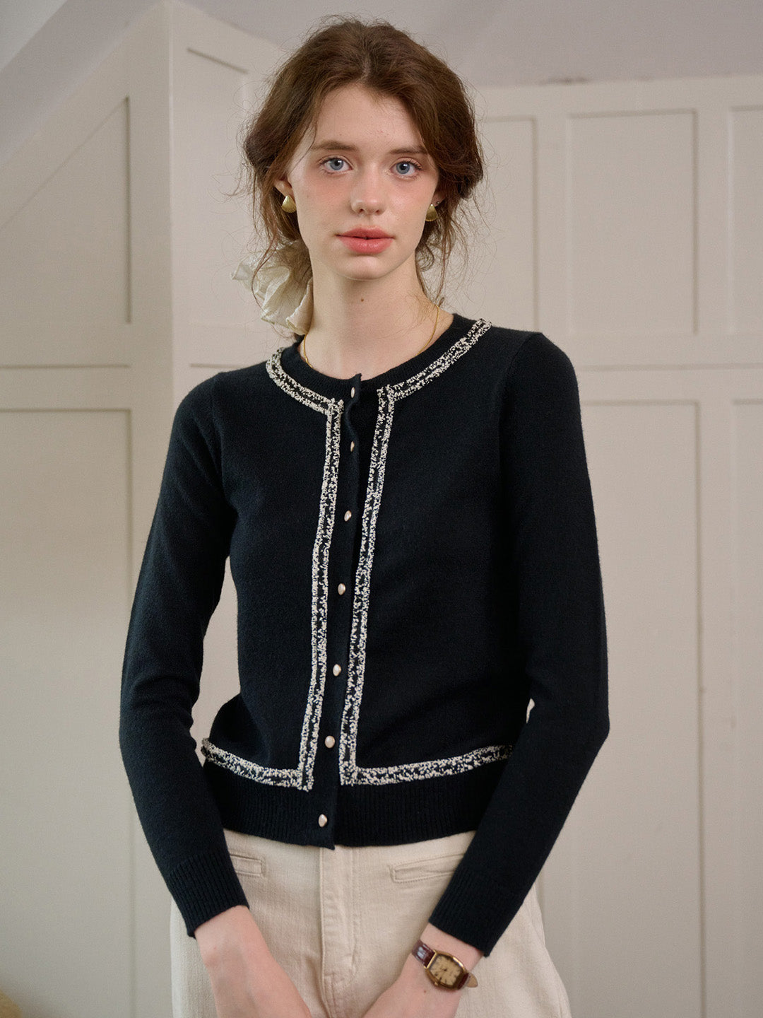 【Final Sale】Cara Simple Contrasting Black Cardigan