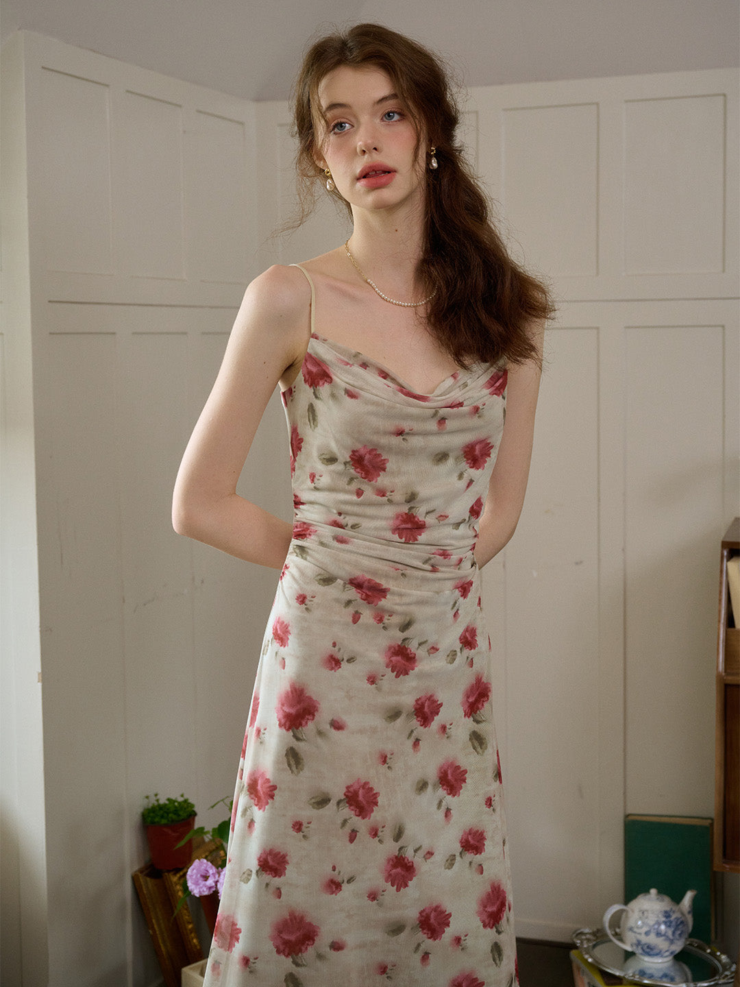 【Final Sale】Kaia Romantic Rose Print Slim Fit Slip Dress