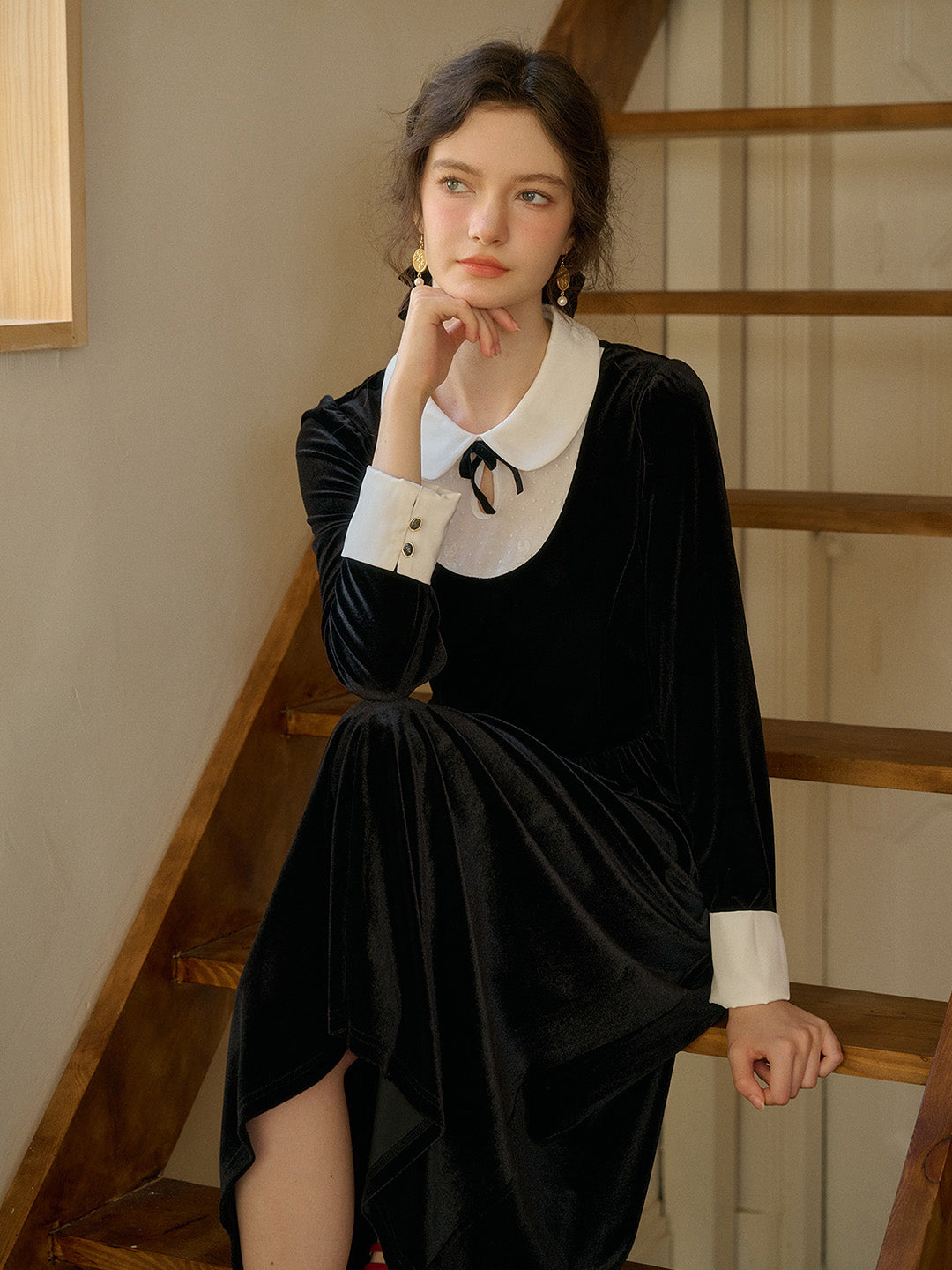 【Final Sale】Esperanza Doll Neck Collision Bow Velvet Long Dresses