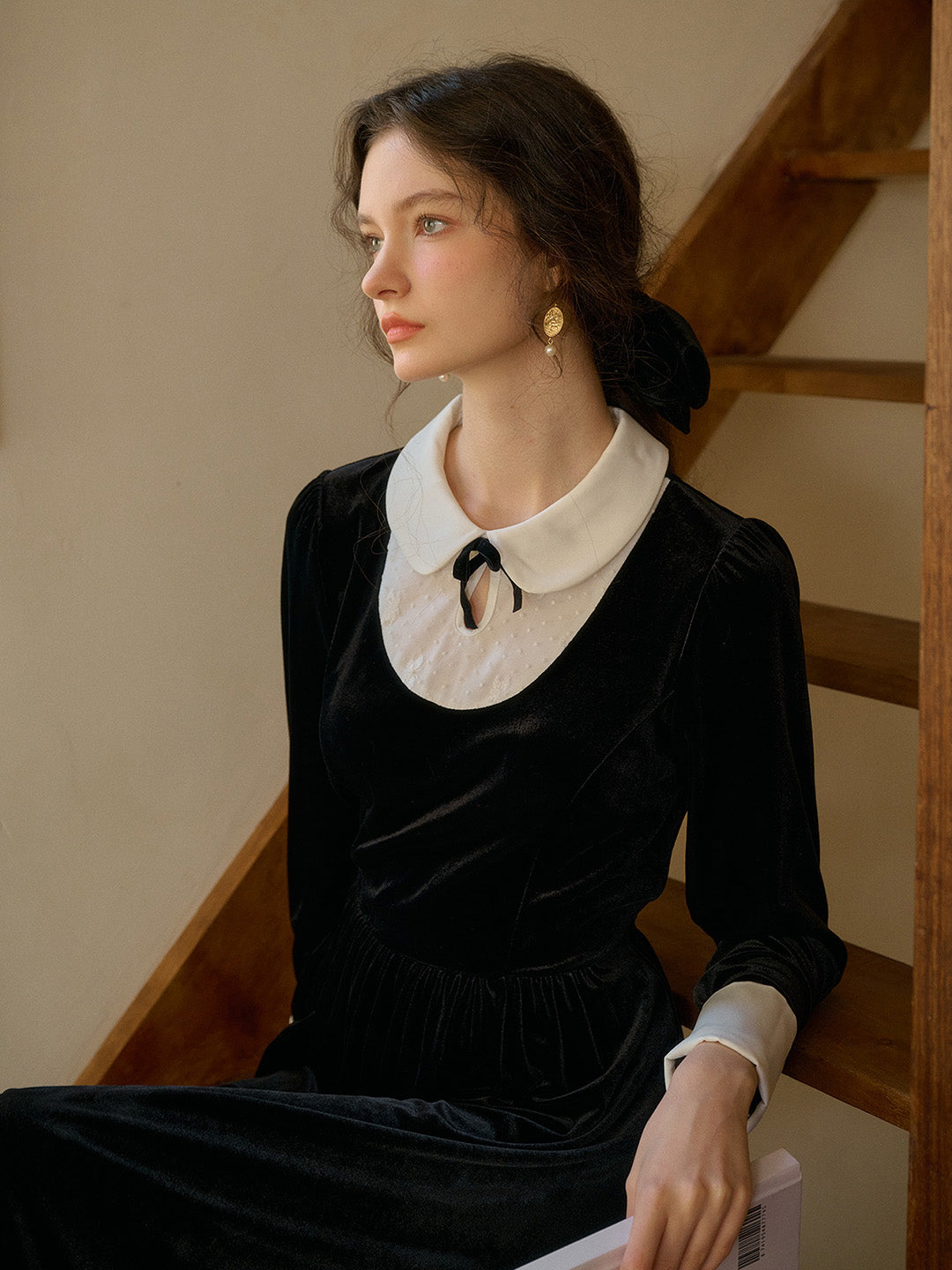 【Final Sale】Esperanza Doll Neck Collision Bow Velvet Long Dresses