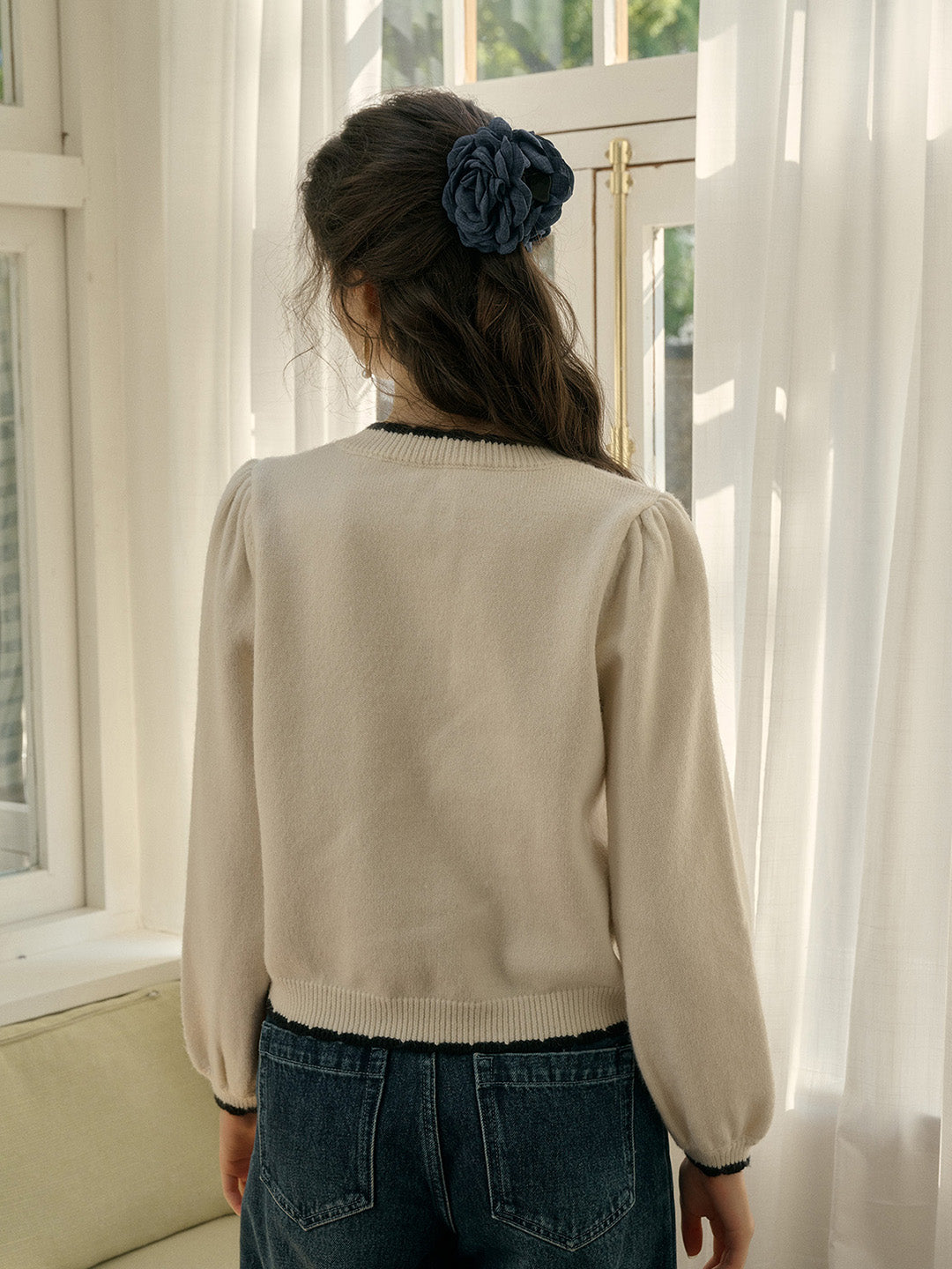 【Final Sale】Miranda Round Neck Contrast Bow cardigan